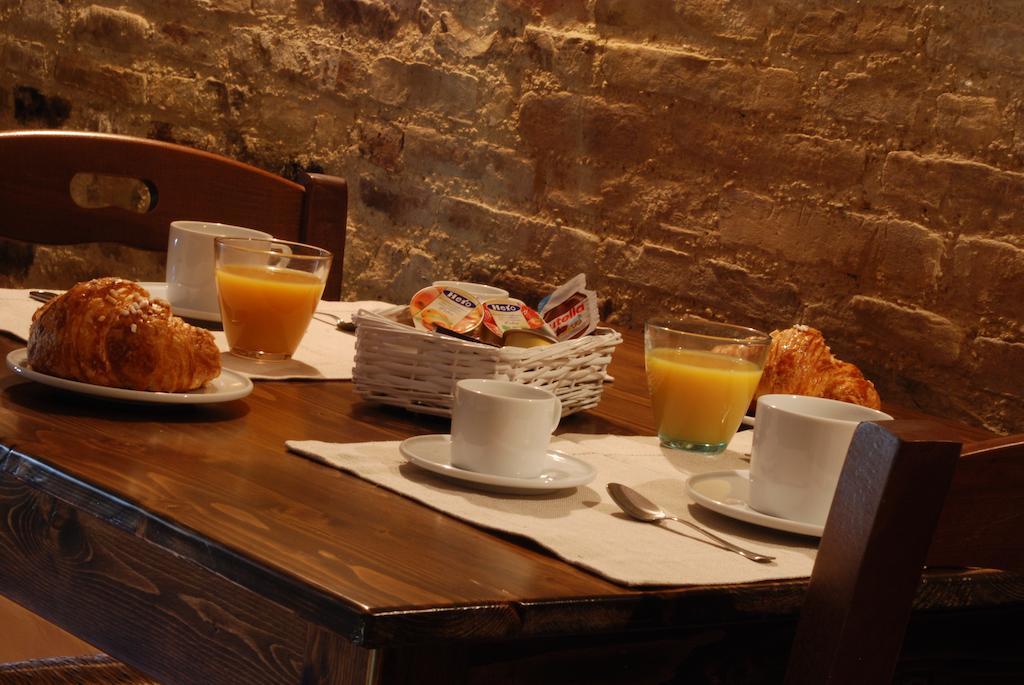 Bed and Breakfast Za Mariette Crecchio Exterior foto