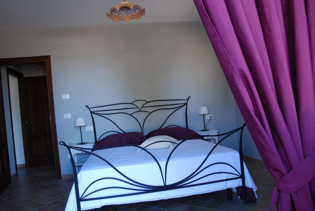 Bed and Breakfast Za Mariette Crecchio Zimmer foto